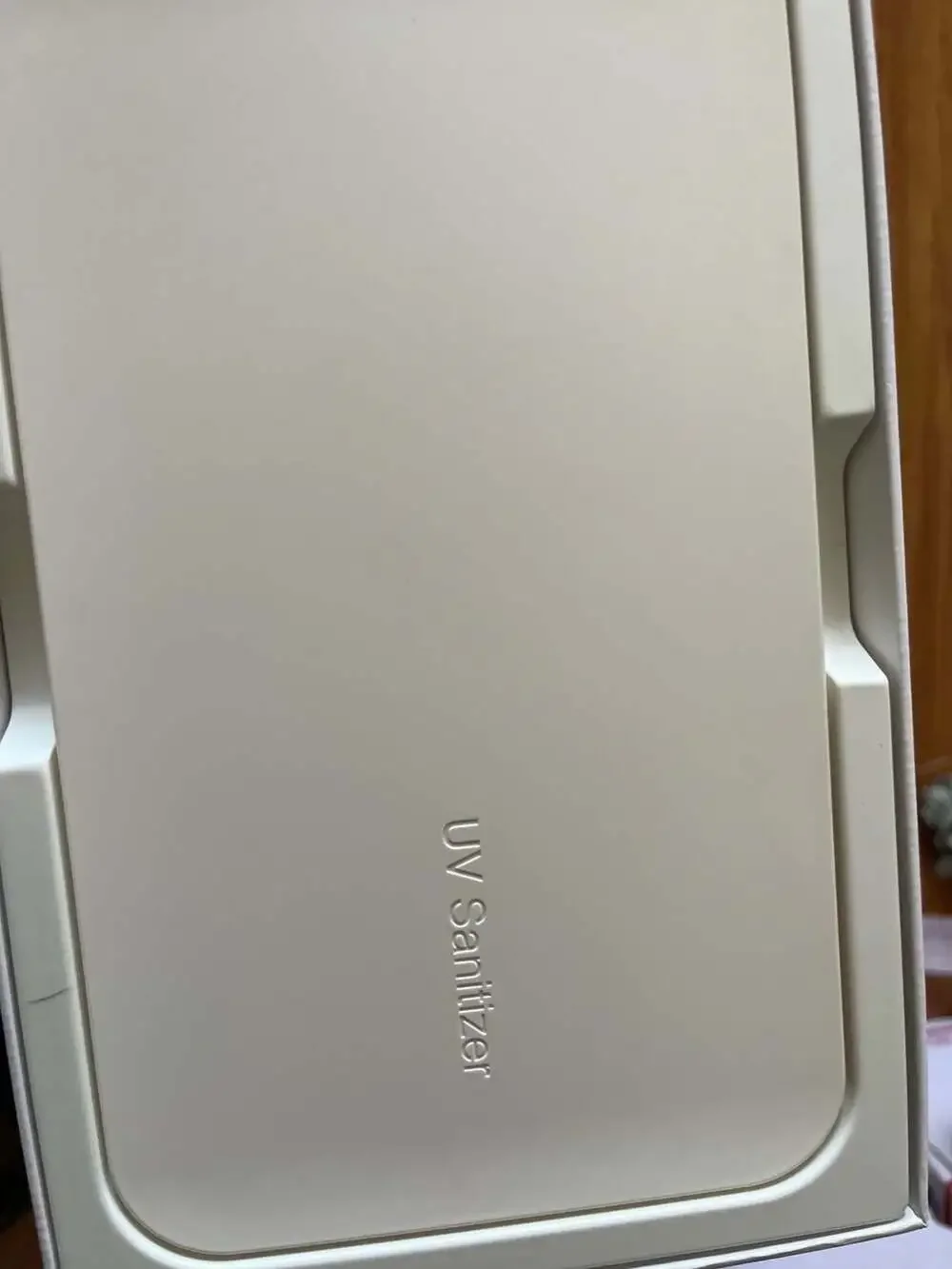 Samsung UV Sanitizer with Qi Wireless Charging GP-TOU020SACWU White